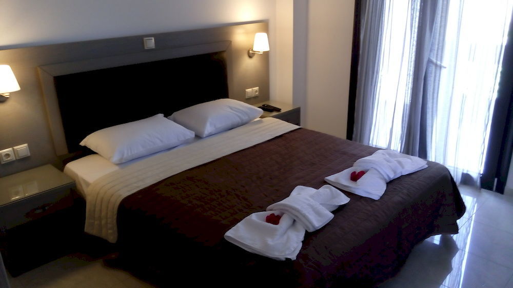 Angela Apartments Kato Daratso Luaran gambar