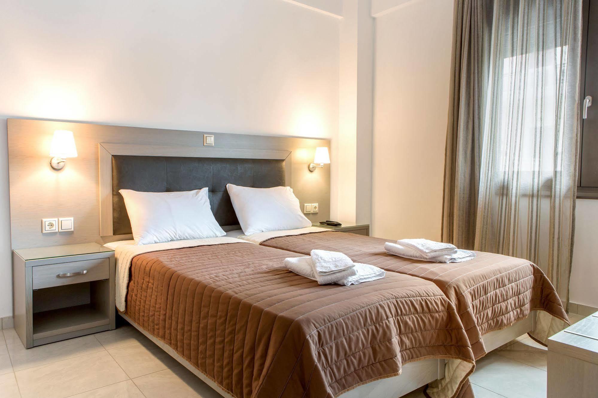 Angela Apartments Kato Daratso Luaran gambar